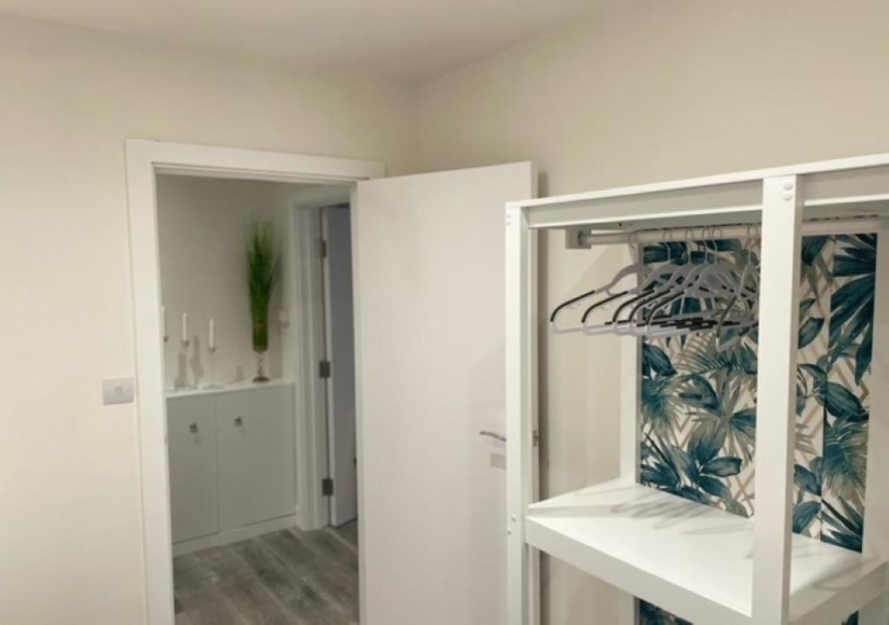 2 Bedroom Serviced Apartment # London Ngoại thất bức ảnh