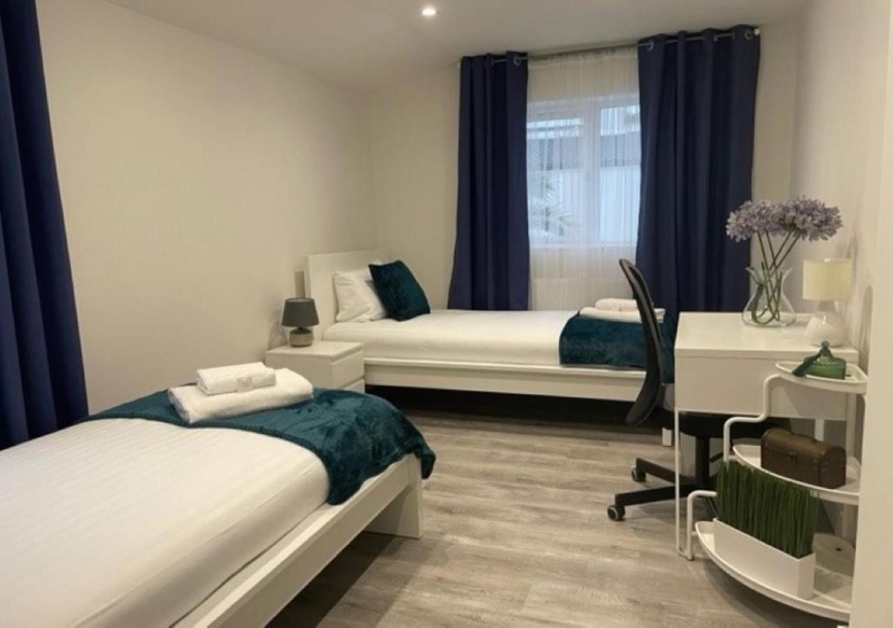 2 Bedroom Serviced Apartment # London Ngoại thất bức ảnh
